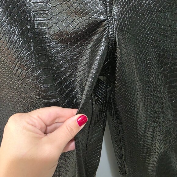 Wilfred Melina Pants Black Faux Leather Snakeskin Size 6 NWOT - Picture 6 of 12
